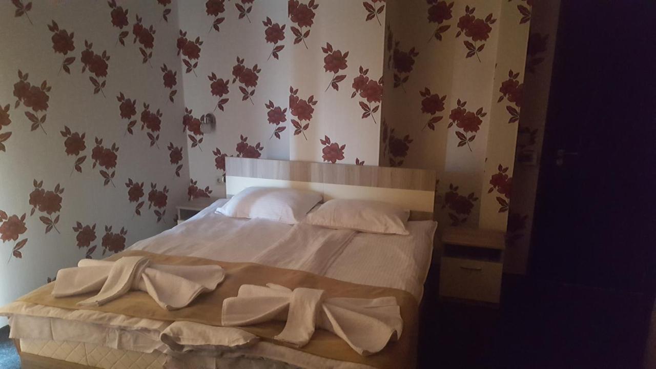 Hotel Sirakovata Kushta Sapareva Banya Esterno foto